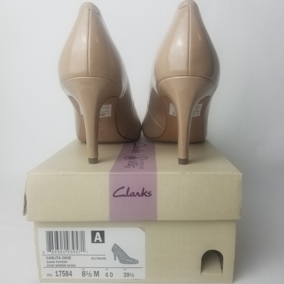 Clarks Nude Patent leather Heel Pumps 8.5 - Picture 3 of 4